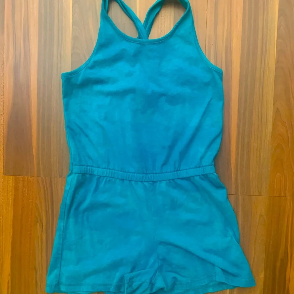 Girls Old Navy sleeveless Romper shorts